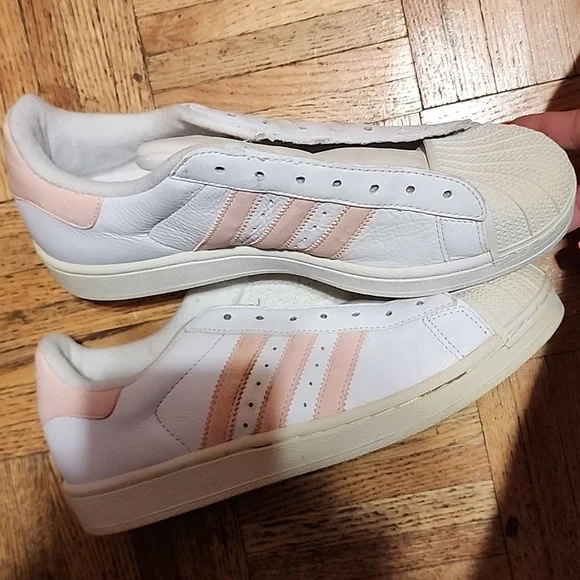 adidas gazelle silver green womens Adidas Women's Superstar Vintage 'Core Black/White' -Originally $120.00 -